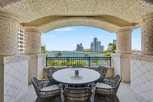 7042 Fisher Island Dr, Miami Beach, FL 33109 - Photo 3