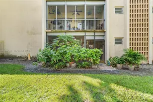 8401 SW 107th Ave, Miami, FL 33173 - Photo 47