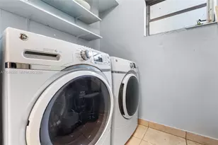 8401 SW 107th Ave, Miami, FL 33173 - Photo 13