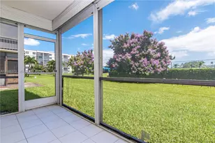 8900 Washington Blvd, Pembroke Pines, FL 33025 - Photo 15