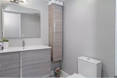 111 N Briny Ave #PH11, Pompano Beach, FL 33062 - Photo 29