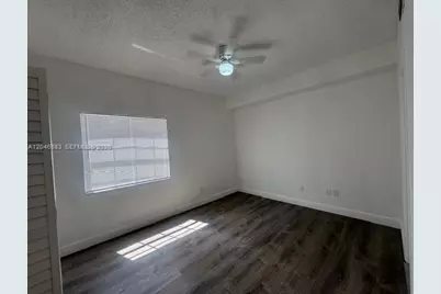 18336 NW 68th Ave #C, Hialeah, FL 33015 - Photo 9