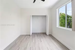 1252 NW 39th St, Miami, FL 33142 - Photo 7