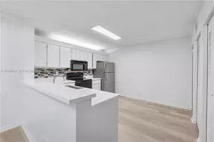 5661 Riverside Dr, Coral Springs, FL 33067 - Photo 5