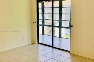 809 NE 199th St, Miami, FL 33179 - Photo 7
