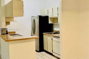 809 NE 199th St, Miami, FL 33179 - Photo 5