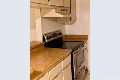 809 NE 199th St #206-7, Miami, FL 33179 - Photo 7