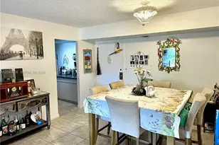1300 St Charles Pl, Pembroke Pines, FL 33026 - Photo 7