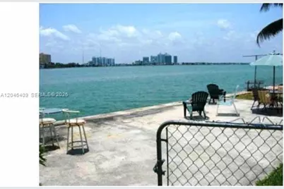2130/2140 Bay Dr, Miami Beach, FL 33141 - Photo 19