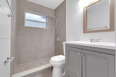 746 SW 4th St, Dania Beach, FL 33004 - Photo 17