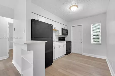 746 SW 4th St, Dania Beach, FL 33004 - Photo 7