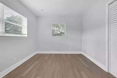 746 SW 4th St, Dania Beach, FL 33004 - Photo 11