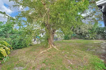 746 SW 4th St, Dania Beach, FL 33004 - Photo 29