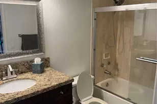 1717 N Bayshore Dr, Miami, FL 33132 - Photo 33
