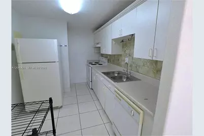 2903 NE 163rd St #404, North Miami Beach, FL 33160 - Photo 11