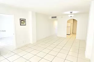 2903 NE 163rd St, North Miami Beach, FL 33160 - Photo 3