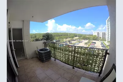 2903 NE 163rd St #404, North Miami Beach, FL 33160 - Photo 23