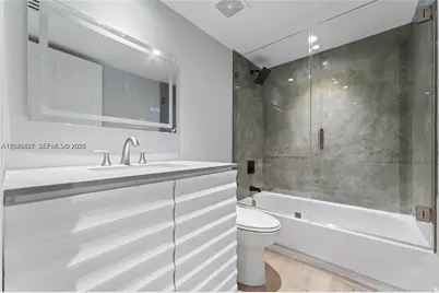 3141 NW 47th Ter #121, Lauderdale Lakes, FL 33319 - Photo 7