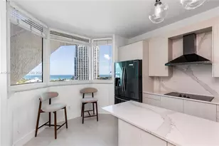 300 South Pointe Dr, Miami Beach, FL 33139 - Photo 39