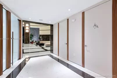 300 S Pointe Dr #907, Miami Beach, FL 33139 - Photo 77