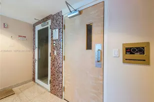 300 South Pointe Dr, Miami Beach, FL 33139 - Photo 57