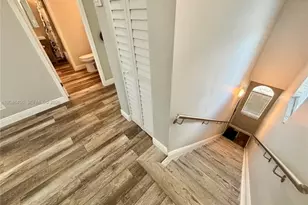 8769 SW 215th Terrace, Cutler Bay, FL 33189 - Photo 11
