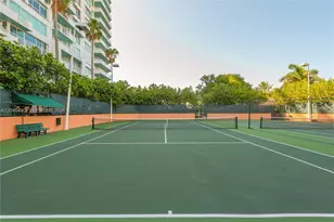 300 South Pointe Dr, Miami Beach, FL 33139 - Photo 71