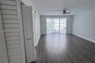 16710 NE 9th Ave, North Miami Beach, FL 33162 - Photo 9