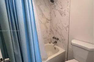 16710 NE 9th Ave, North Miami Beach, FL 33162 - Photo 17