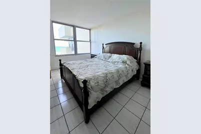 2899 Collins Ave #905, Miami Beach, FL 33140 - Photo 7