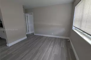 2300 Douglas St, Hollywood, FL 33020 - Photo 9