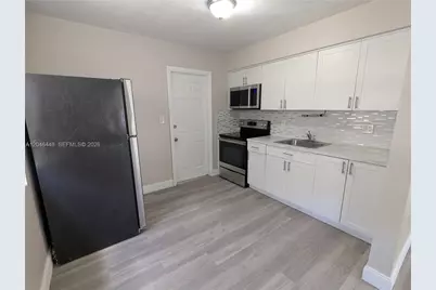 2300 Douglas St #1, Hollywood, FL 33020 - Photo 5