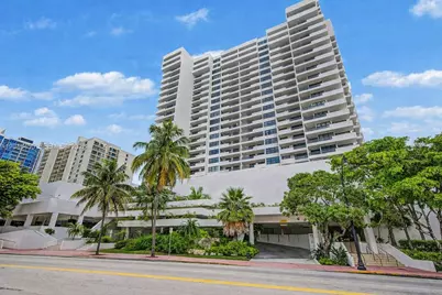 2555 Collins Ave #1814, Miami Beach, FL 33140 - Photo 35
