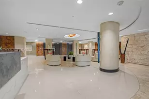2555 Collins Ave, Miami Beach, FL 33140 - Photo 27