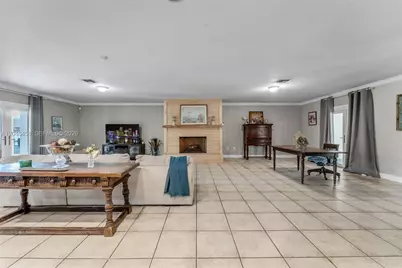 20076 SW 190th St, Miami, FL 33187 - Photo 7