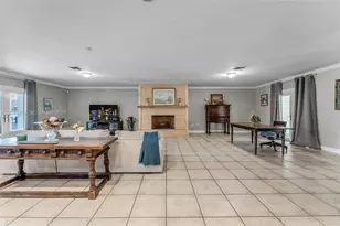 20076 SW 190th St, Miami, FL 33187 - Photo 7