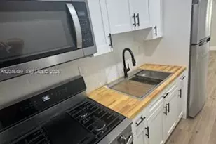 6805 SW 88th St, Pinecrest, FL 33156 - Photo 9
