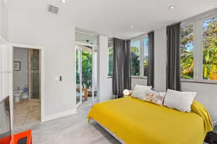 737 Alhambra Cir, Coral Gables, FL 33134 - Photo 31