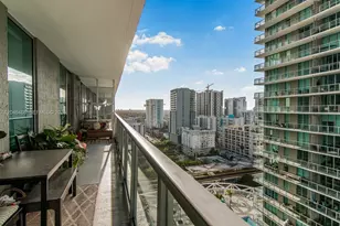 79 SW 12th St, Miami, FL 33130 - Photo 15