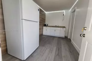 11461 SW 197th St, Miami, FL 33157 - Photo 5