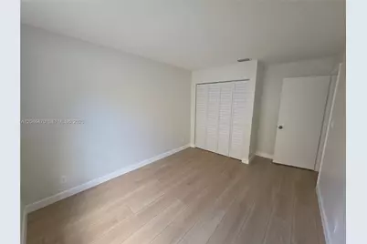9300 Dunhill Dr, Miramar, FL 33025 - Photo 11