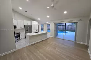 9300 Dunhill Dr, Miramar, FL 33025 - Photo 17