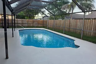 9300 Dunhill Dr, Miramar, FL 33025 - Photo 19