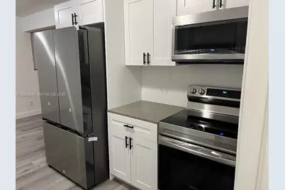 4301 NW 59th Ct, North Lauderdale, FL 33319 - Photo 3