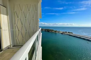 2451 Brickell Ave, Miami, FL 33129 - Photo 23