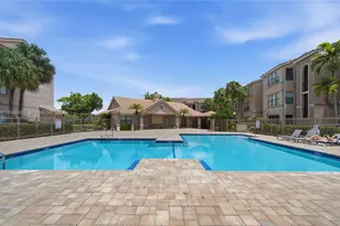 2846 S University Dr, Davie, FL 33328 - Photo 19