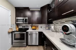 2201 NE 66th St, Fort Lauderdale, FL 33308 - Photo 19