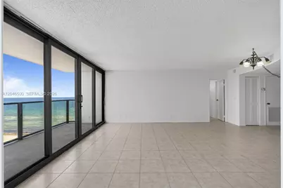 2301 S Ocean Dr #1004, Hollywood, FL 33019 - Photo 3