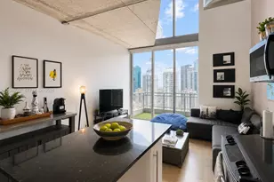 690 SW 1st Ct, Miami, FL 33130 - Photo 5