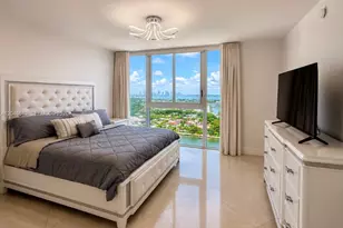 4775 Collins Ave, Miami Beach, FL 33140 - Photo 5